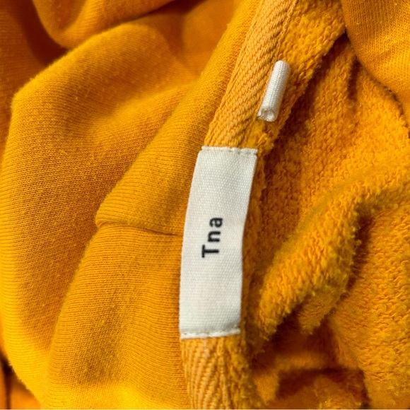 Tna mustard orange cropped hoodie size xs, very oversized - Picture 5 of 5